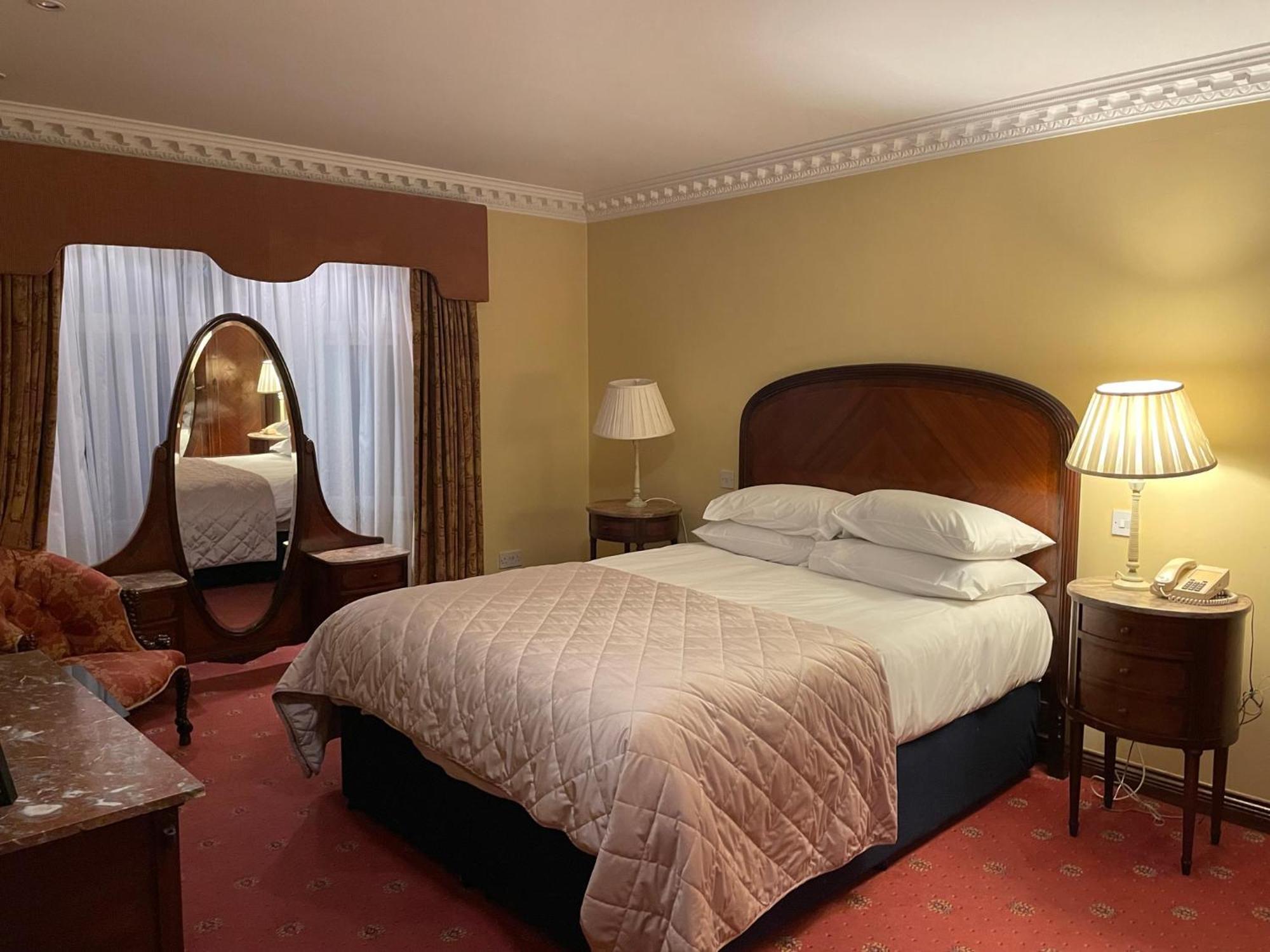 Hotel Foley'S Townhouse Killarney Exterior foto